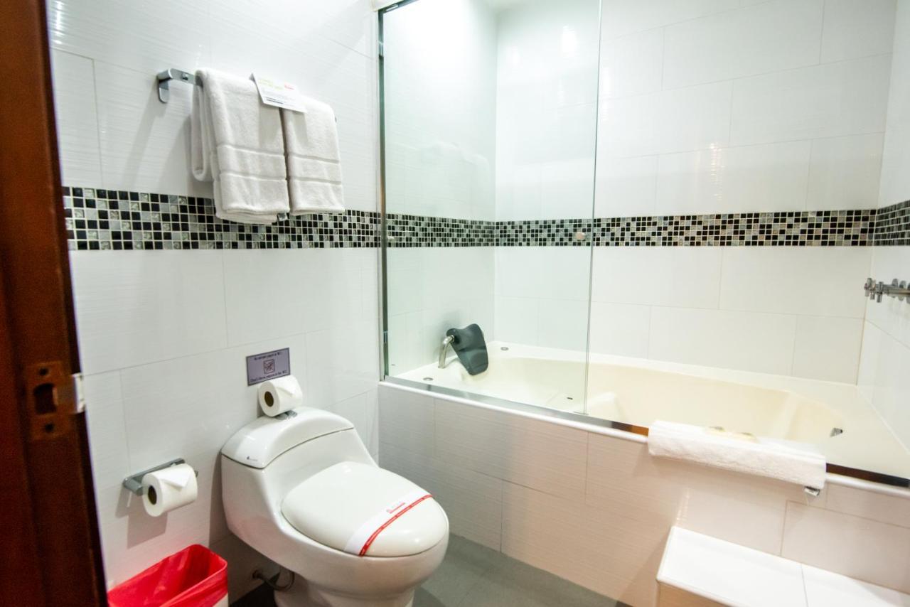 El Polo Apart Hotel & Suites Ліма Екстер'єр фото