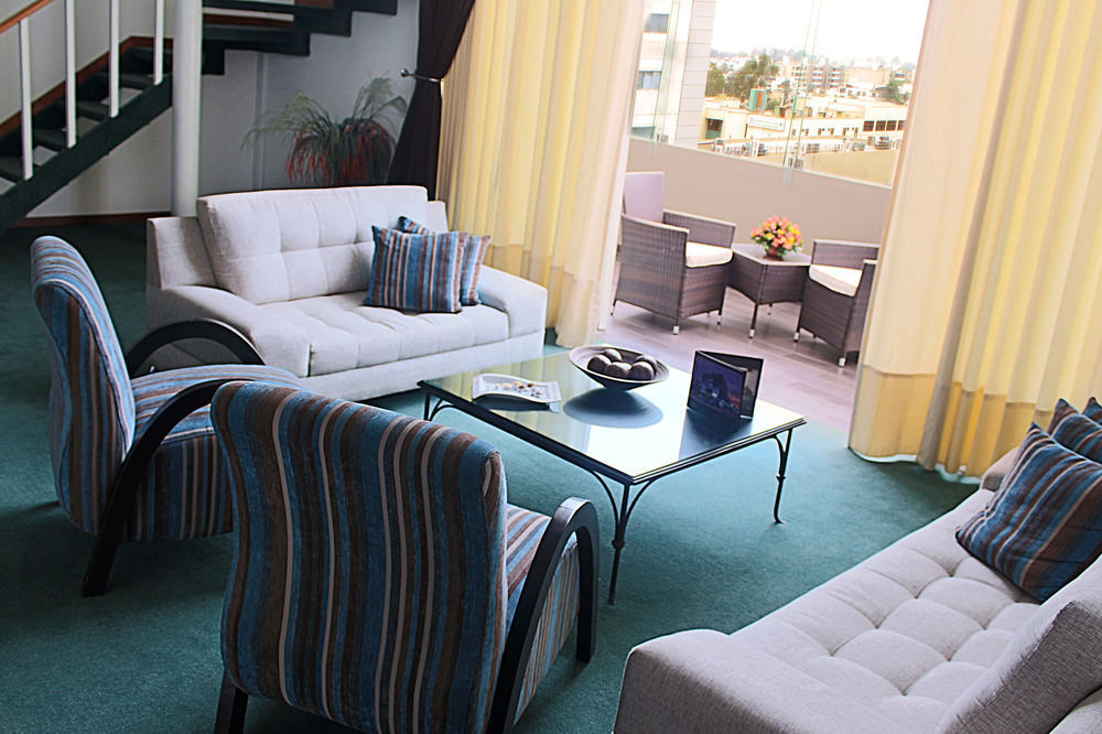 El Polo Apart Hotel & Suites Ліма Екстер'єр фото